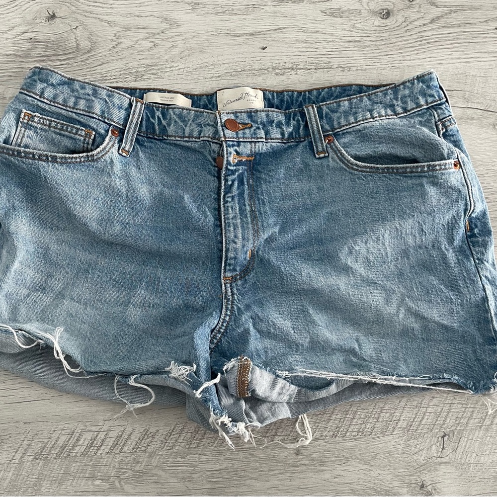 Universal Thread Blue Jean Shorts Distressed Cut-Off